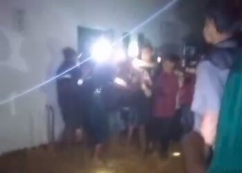 Pontren Attoriyah KBB Ambruk Diterjang Longsor, Seorang Santriwati Tewas Tertimpa Reruntuhan