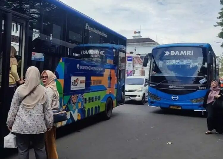 Ke Obyek Wisata Ciwidey Lebih Nyaman Naik BRT, Cepat Tanpa Macet
