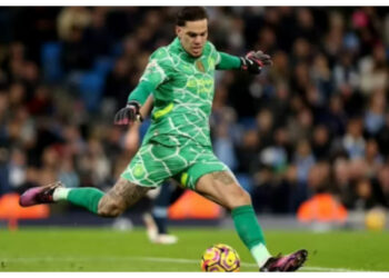 Kekalahan dari Chelsea Buka Wacana Transfer Ederson ke Barcelona