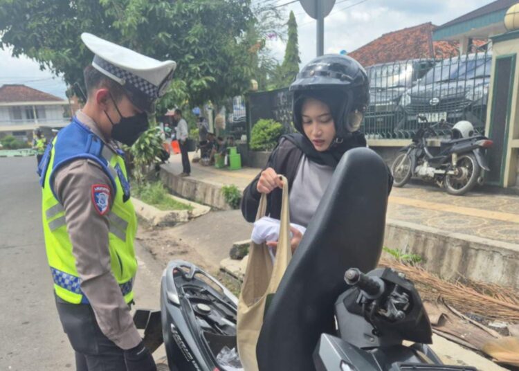 Hari Pertama Ops Zebra Lodaya 2025 Puluhan Pengendara Terjaring, Polisi Tegur Pelanggar