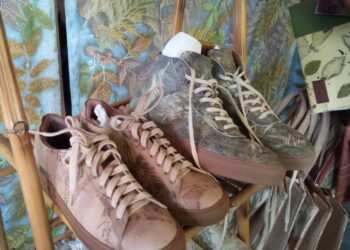 Keaslian Batik Dahon Asal Pangandaran Tembus Pasar Internasional