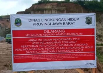 Pascabanjir dan Longsor Terjang Sumatera, Plang Larangan Terpasang di Lokasi  Galian C Lingkar Nagreg