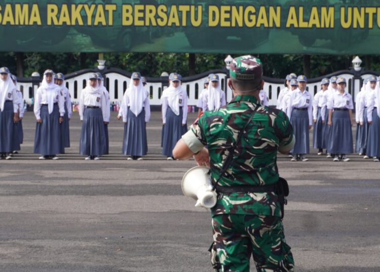 515 Siswa SMAN 10 Bandung Ikuti Pendidikan Bela Negara di Secapa Bandung