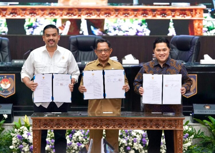 Menpora, Mendagri dan Menteri UMKM Teken MoU, Siap Tingkatkan Pengelolaan Sarana-Prasarana Olahraga