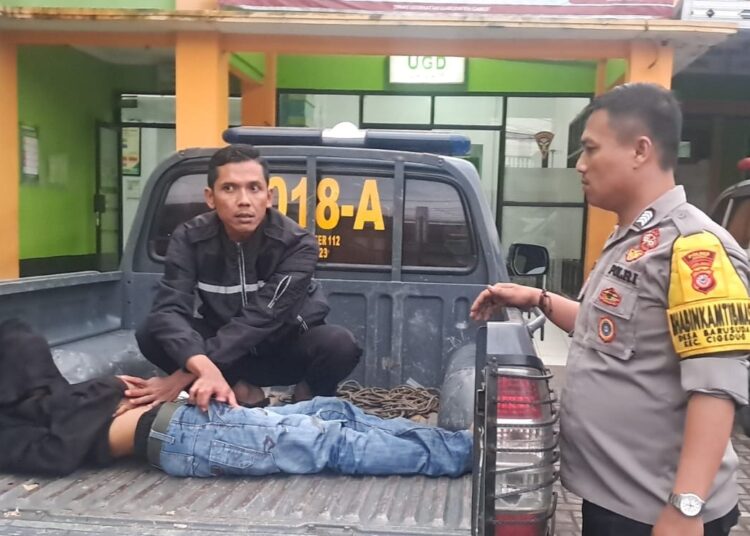 Hilang Kendali Saat  Jalan Menurun Motor Tabrak Motor dan Berhenti Tabrak Truk di Nangoh Garut