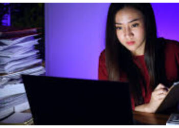 Bahaya Workaholic! Begini Cara Menjaga Keseimbangan Hidup dan Kerja