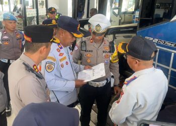 Untuk Hindari Lakalantas Akibat Rem Blong,   Kendaraan Umum di Terminal Guntur Dicek