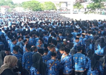 Ribuan Pegawai Baru Dilantik, Bupati : Laksanakan Tugas dengan Bertanggungjawab dan Jujur