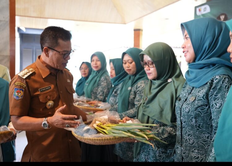 Bupati Bandung Luncurkan Gerakan Tanami Halaman, Langkah Nyata Wujudkan Ketahanan Pangan Keluarga