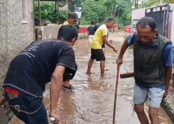 Banjir Terjang Banjaran, Jembatan Sungai Citalutug Terancam Jebol