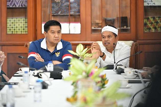 Gubernur Jabar Tutup Tambang Bermasalah dan Moratorium Perumahan Rawan Banjir