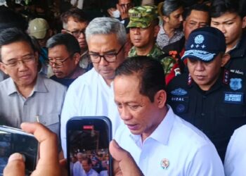 Penanganan Sampah Kota Bandung: Kepatuhan terhadap Arahan Kementerian Lingkungan Hidup dan Kondisi Lapangan.