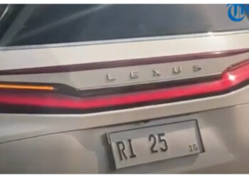 VIRAL! Lexus RI 25 Serobot Antrian di Tol Cilandak, Polisi Tegaskan Tak Ada Perlakuan Khusus