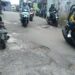 Duuhhh, Jalan  Ciguruwik Cinunuk Dibiarkan Berlubang yang Mengundang Kerawanan