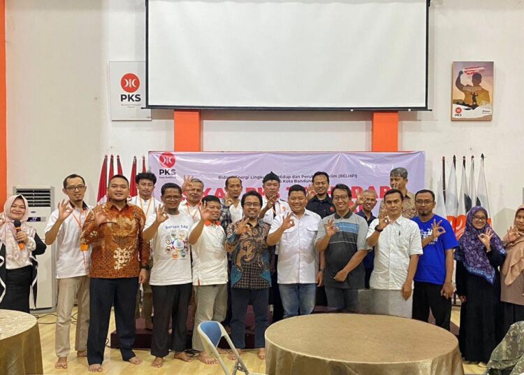 PKS Kota Bandung Rilis 8 Rekomendasi Strategis Hadapi Darurat Sampah