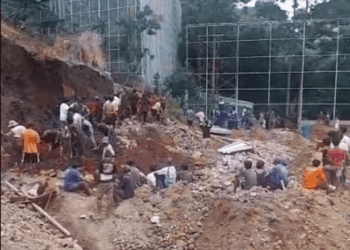 Pembangunan-Lapangan-Mini-Soccer-di-Jatinangor-Ilegal-1-