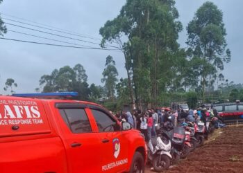 Viral, Sepasang Kaki Jasad Pria Muncul di Rerumputan Ditemukan di  Pangalengan