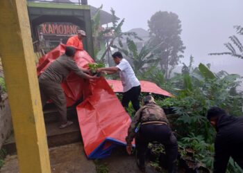 Ada Retakan Tanah dan Membahayakan, Teras Kamojang Ibun Ditutup Total