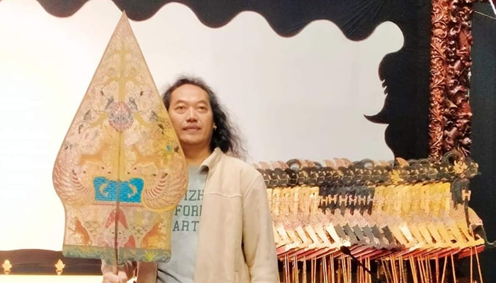 Yusup Oeblet (Padepokan Bumi Seni Tarikolot)