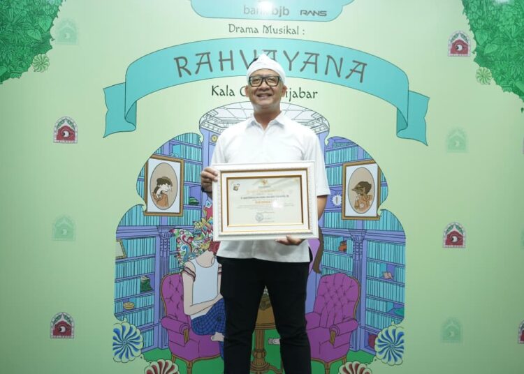 Bank bjb Kembali Dinobatkan sebagai Badan Publik Informatif oleh Komisi Informasi Jawa Barat