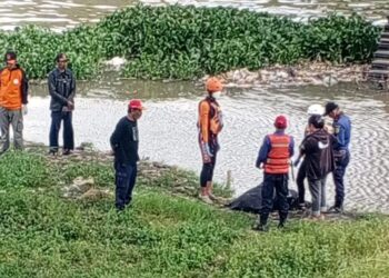 Terseret Arus Sungai Saat Buang Air Kecil,  Jasad Enok Akhirnya Ditemukan
