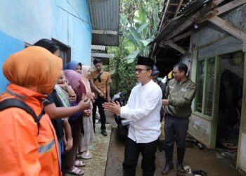 Longsor Pangalengan Telan 2 Korban Jiwa, Kang DS Gercep ke Rumah Duka dan Evakuasi Warga Terdampak