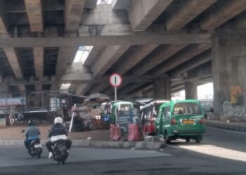 Duh, Kawasan Simpang Susun Cileunyi Semakin Kumuh Jadi Sorotan