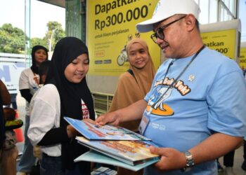 Mudik Asik Baca Buku, Kemendikdasmen Bagikan 24 Ribu Buku di Stasiun dan Terminal