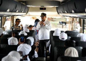 Wagub Jabar Lepas 950 Peserta Mudik Gratis Program BUMN