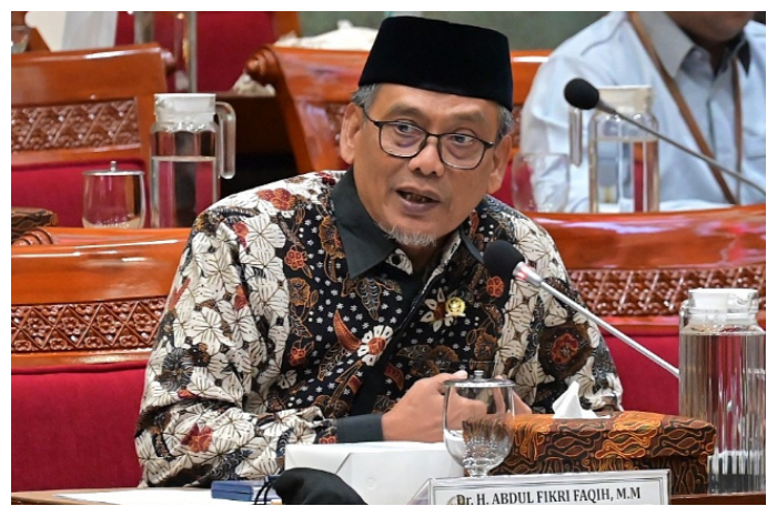 Komisi X DPR Minta Guru Perkuat Literasi Digital Hadapi Pembatasan Medsos Anak