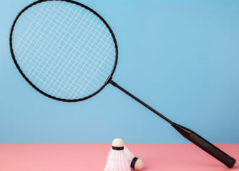 Gampang! Ini Cara Membersihkan Grip Raket Badminton Supaya Tetap Bersih