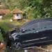 Dikira One Way, Mobil Avanza Hitam Hantam Tembok di Tasikmalaya