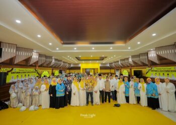 KPPG dan KWSI Jabar Berikan Santunan kepada Anak-anak Yatim dan Kaum Dhuafa