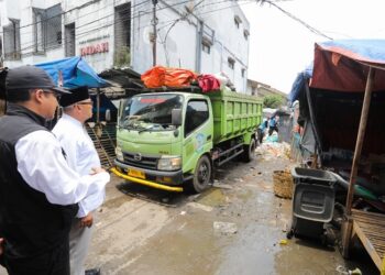 Pengangkutan ke TPA Sarimukti Kembali Berjalan, Penanganan Sampah Mulai Normal
