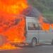 Mobil Travel  Terbakar di Tol Jakarta-Cikampek, 15 Penumpang Selamat