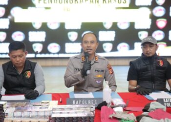 Polisi Bekuk Pelaku Bobol Atap Indomaret di Leles