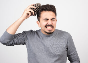 Simak Tips Cara Pakai Hail Oil yang Benar, Bye-Bye Rambut Kering!