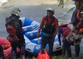 Tim SAR Gabungan Kembali Melakukan Pencarian Korban Tenggelam Dengan Membagi  2 SRU