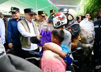 Menhub Pastikan Kelancaran Arus Balik Penyeberangan Sumatera-Jawa di Pelabuhan Bakauheni