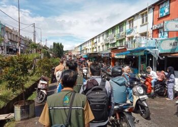 Pemkab Bogor Tata Simpang Pasir Muncang Hingga Simpang Taman Safari, Bangunan Langgar Sempadan Ditertibkan