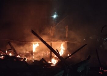 3 Rumah di Cimanggung Sumedang Terbakar,  1 Tewas Terpanggang 1 Luka