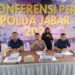 Polda Jabar Ungkap Tambang Emas di Pongkor Bogor, 4 Orang Diamankan 8 Polda Jabar Ungkap Tambang Emas di Pongkor Bogor, 4 Orang Diamankan