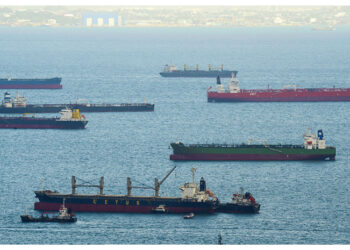 AS Perketat Sanksi, Sektor Minyak Iran Jadi Target