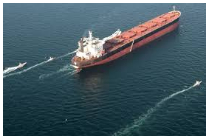 Di Tengah Ancaman, Kapal Tanker Jepang Aman Melintasi Selat Hormuz