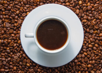 Ini Dampak Buruk Terlalu Banyak Minum Kopi, Pejuang Cafein Perlu Tahu!