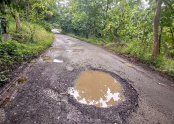 Jalan Sejumlah Desa di Japara, Kuningan Rusak Sela Belasan Tahun