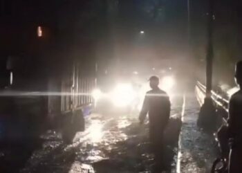 Sempat Tertimbun Longsor, Jalur Cadas Pangeran Kembali Bisa Dilalui Kendaraan