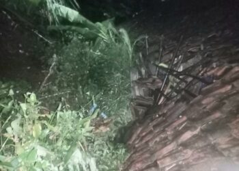 Dua Rumah Rusak Berat Tertimpa Longsor di Cangkuang, Kab. Bandung