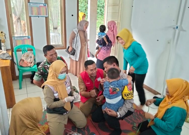 Polres Garut Turun Gunung Kawal Imunisasi Campak Serentak, Lawan KLB