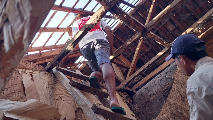 “No Viral No Justice”, Rumah Saparudin yang Nyaris Ambruk Direhab Aparat Berbagai Instansi